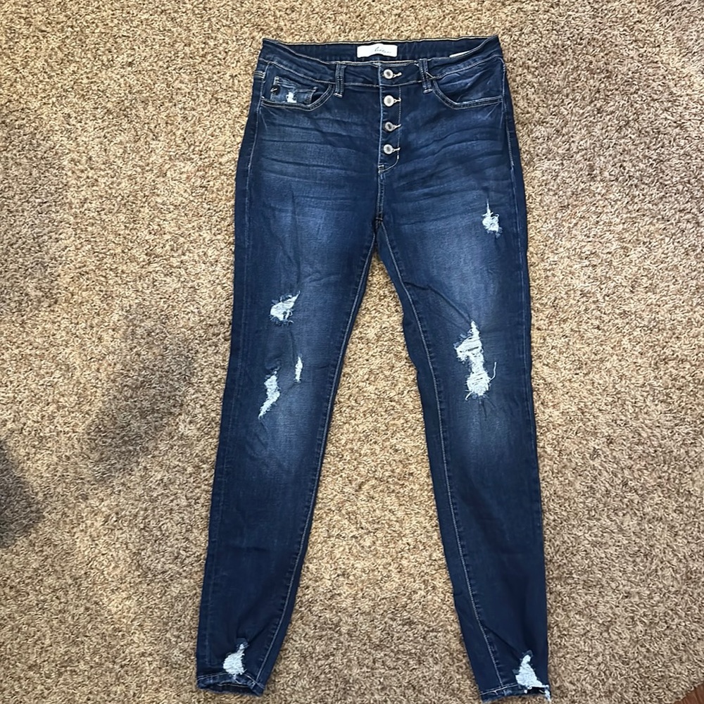 Kancan skinny, button fly, regular length. Size 30/13